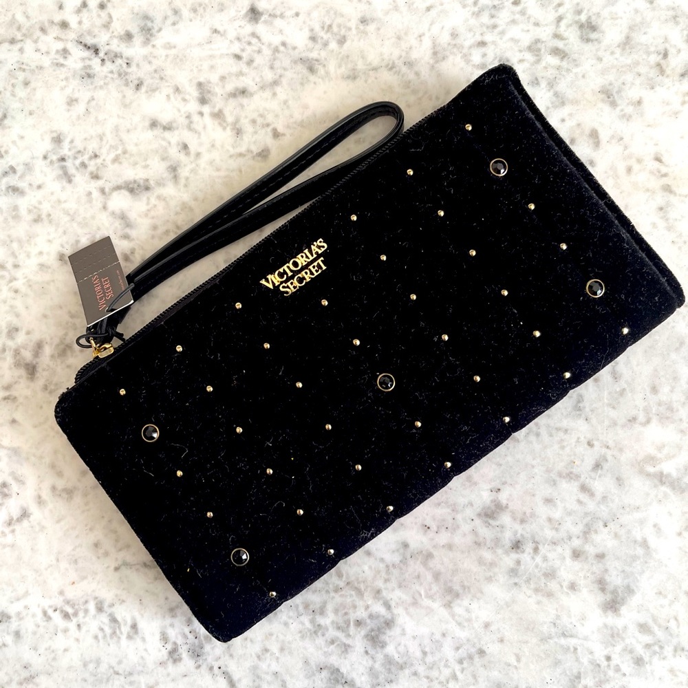 NEW. Victoria’s Secret velvet wristlet wallet